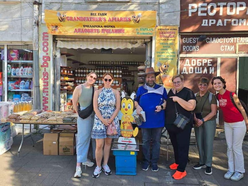 Sofia: Flea and Food Markets Tour - From Alexander Nevsky Cathedral to the Roman ruins