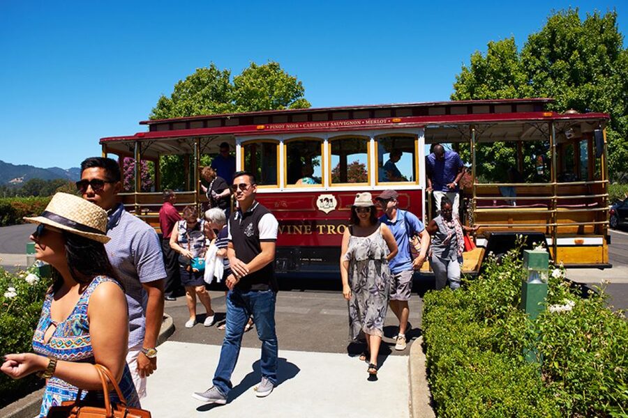 Sonoma Valley: Wine Trolley Tasting Tour with Lunch - Key points to know before you book