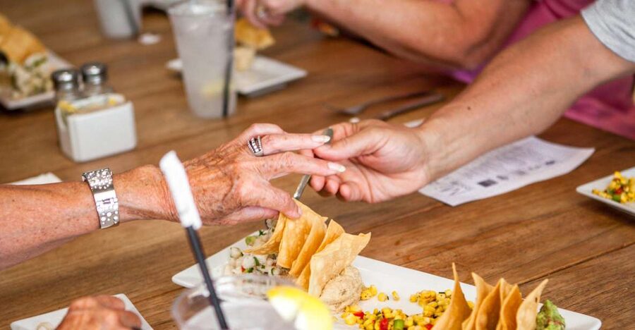 South Beach Tour des Forks: Eat Like a Local - Five South Beach stops, with lunch built in