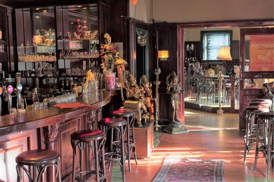 St. Pauli: Guided Food Tour with 5 Tastings - Practical details before you reserve