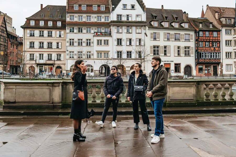 Strasbourg: Traditional Food Walking Tour with Tastings - What this Strasbourg food tour is really about