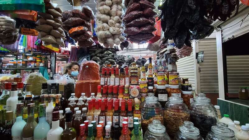 Street Food Walking Tour in Merida - Pola Gelato Shop and the five-minute finish