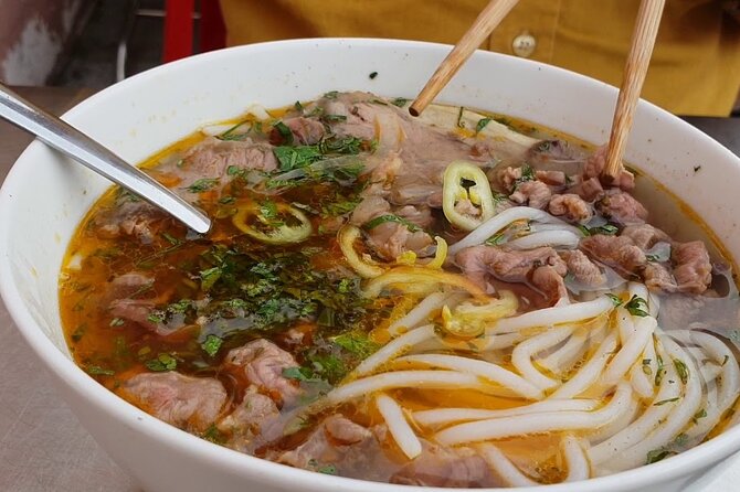 Super Niche Walking Street Food Tour in Ho Chi Minh City - Why This Route Goes Beyond District 1