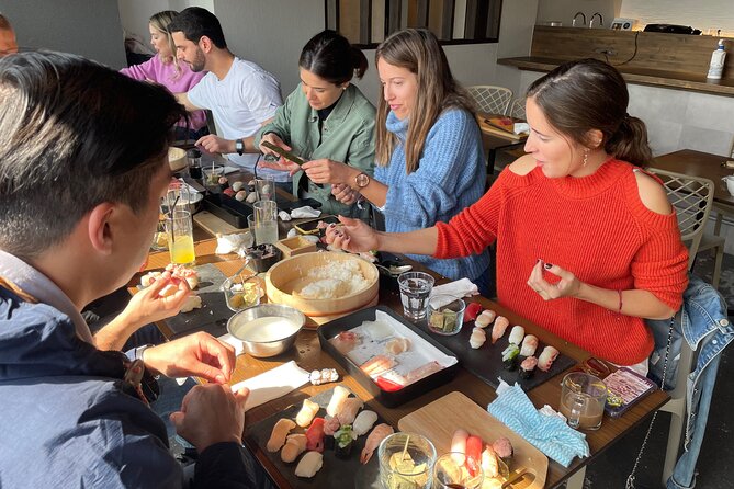 Sushi Making Tokyo Roll and Authentic Japanese Sushi Class - What the sushi techniques are like for a beginner