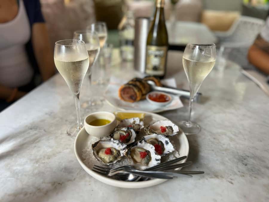 Sydney: Food Tour in Surry Hills with 8 Local Food Tastings - Key points at a glance