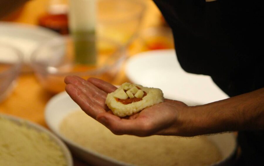 Syracuse: Sicilian Street Food Hands-On Cooking Class - Who should book this Syracuse class?