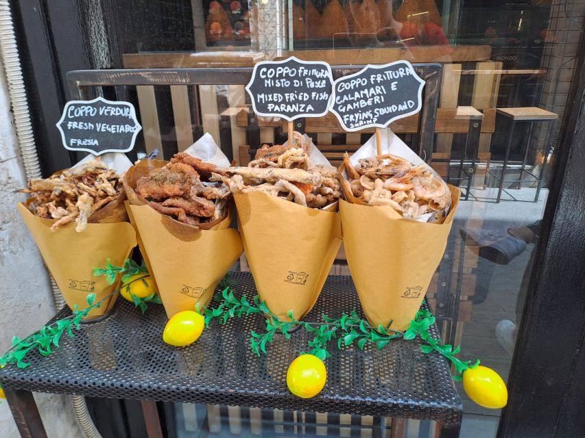 Syracuse: Street Food Walking Tour in Ortigia with Tastings - Why this food walk works so well in Ortigia