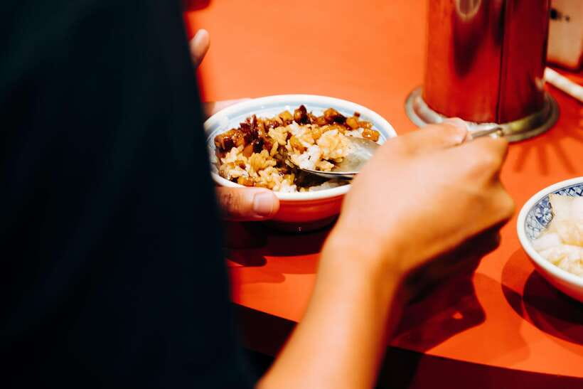 Taipei: Food Tours w/ Top 10 Taiwan Food (Breakfast/Dinner) - The guides make the difference