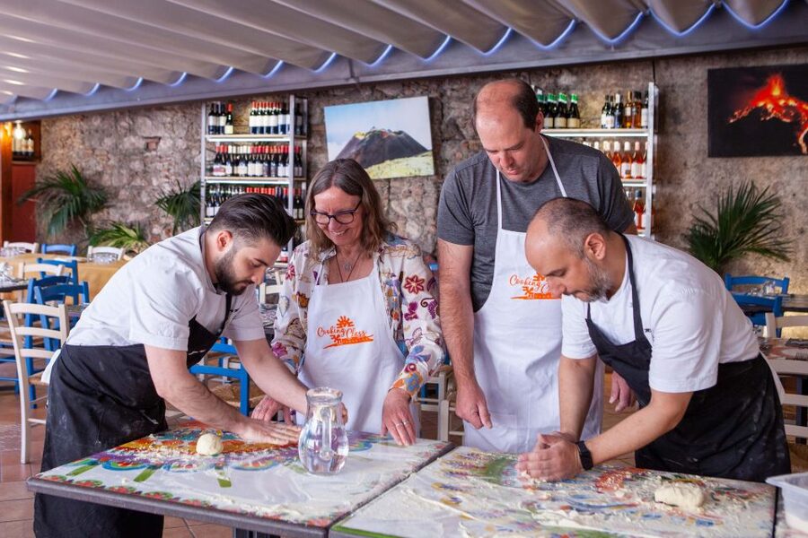 Taormina: Half-Day Pizza Making Class - Learning dough without a lecture