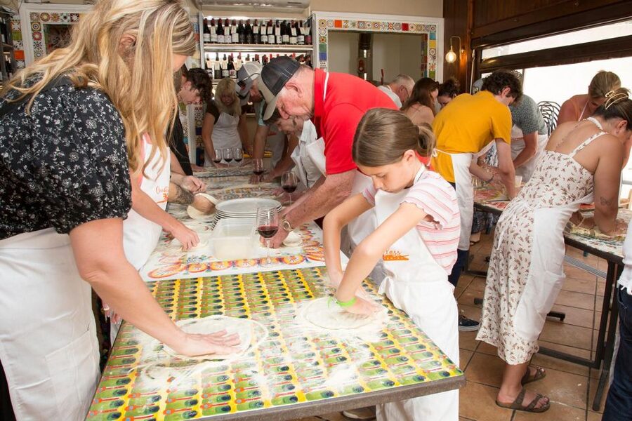 Taormina Pizza making class - Starting with Taormina’s regional market