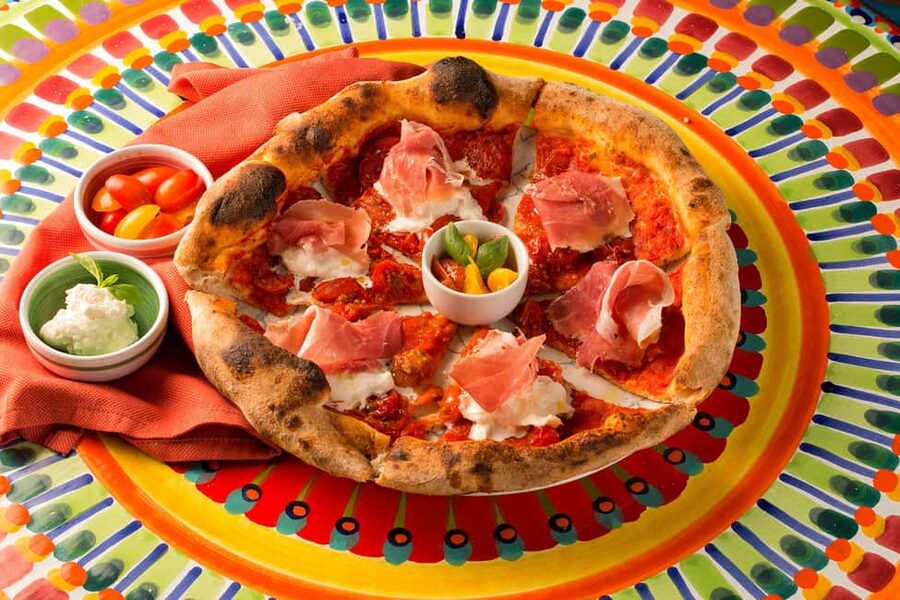 Taormina Pizza making class - Booking details that matter