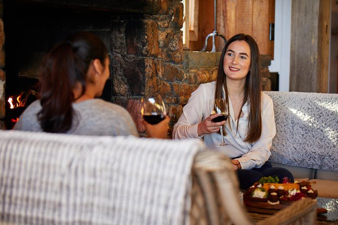 Taste of Waiheke Food and Wine Tour - Cable Bay and the middle of the wine route