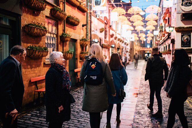 Taste & Tour: The original Belfast Food Tour™️ with drinks - How much food should you expect?