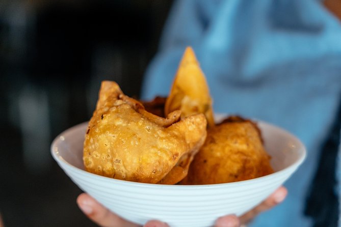 The 10 Tastings of Cape Town With Locals: Private Food Walking Tour - Why the private format matters