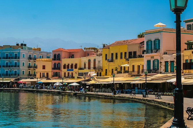 The Delicious Chania Street Food Tour - How much food do you really get?