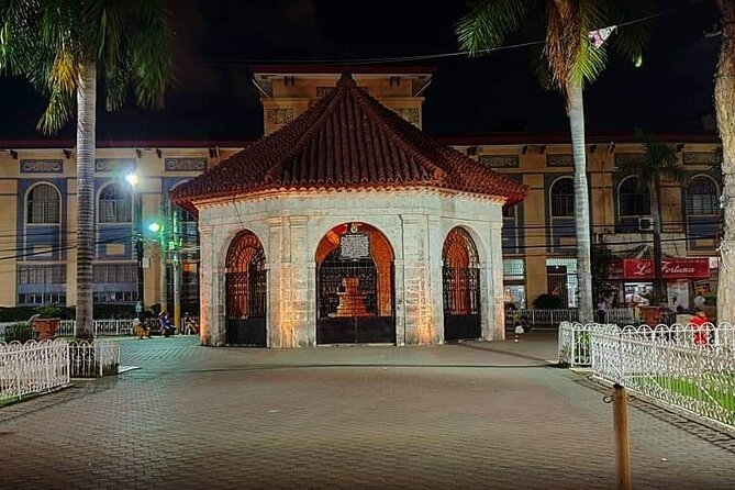 The Original Cebu City Historical and Food Walking Tour - Carbon Market is the tour’s most local-feeling stretch