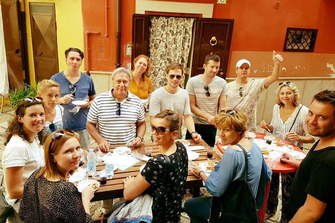 The Original Street Food Walking Tour in Bari - St. Nicholas Basilica and the Santa Claus connection