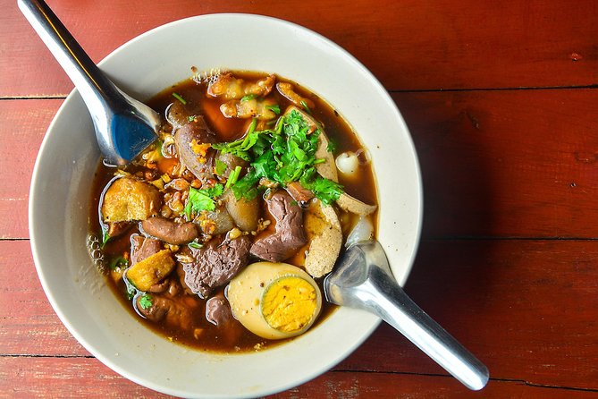 Timeless Thonburi Canal and Food Tour - Wang Lang and northeastern-style noodle soup