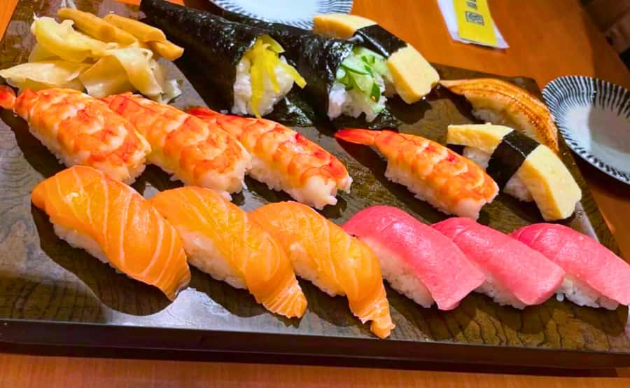 Tokyo: Locals´ Secret Food Tour // Eat like a Japanese - Third stop: yakitori and drinks at an izakaya