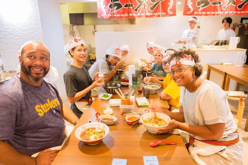 Tokyo: Mount Fuji and Hakone Full Day Tour with Ramen Making - Climbing to Chureito Pagoda