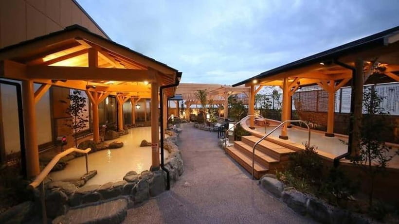 Tokyo: Mt Takao Tour with Ramen and Tattoo-Okay Hot Spring - Why Mt Takao makes a smart day away from Tokyo