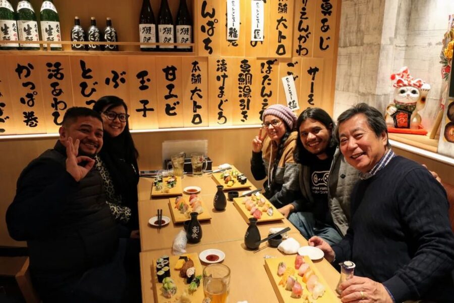 Tokyo: Night Foodie Tour in Shinjuku - Kabukicho on foot: neon, history, and orientation