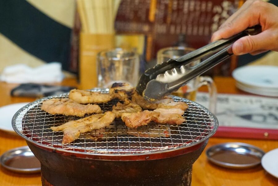 Tokyo: Night Foodie Tour in Shinjuku - The final snack or drink stop