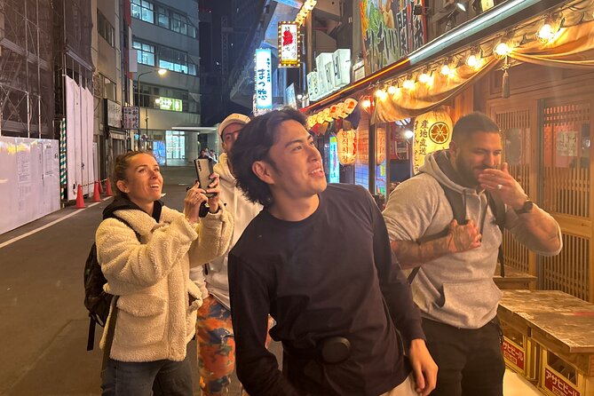 Tokyo: Shibuya Food Tour (13 dishes and 4 Eateries) - First hour: Shibuya food and local orientation