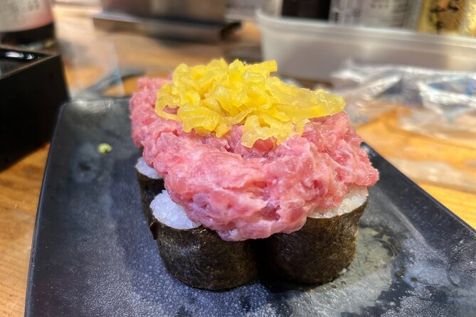 Tokyo: Shinjuku Food Tour (13 Dishes at 4 Local Eateries) - Who should book this experience?