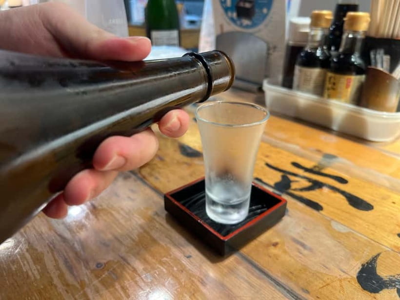 Tokyo: Shinjuku Food Tour (15 Dishes and 4 Eateries) - Golden Gai: tiny lanes and a first taste of Shinjuku