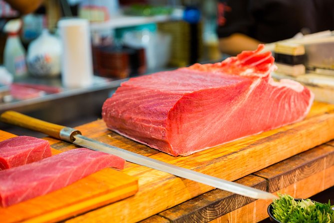 Tokyo Tsukiji Fish Market Food and Culture Walking Tour - Who should book this Tsukiji walk?