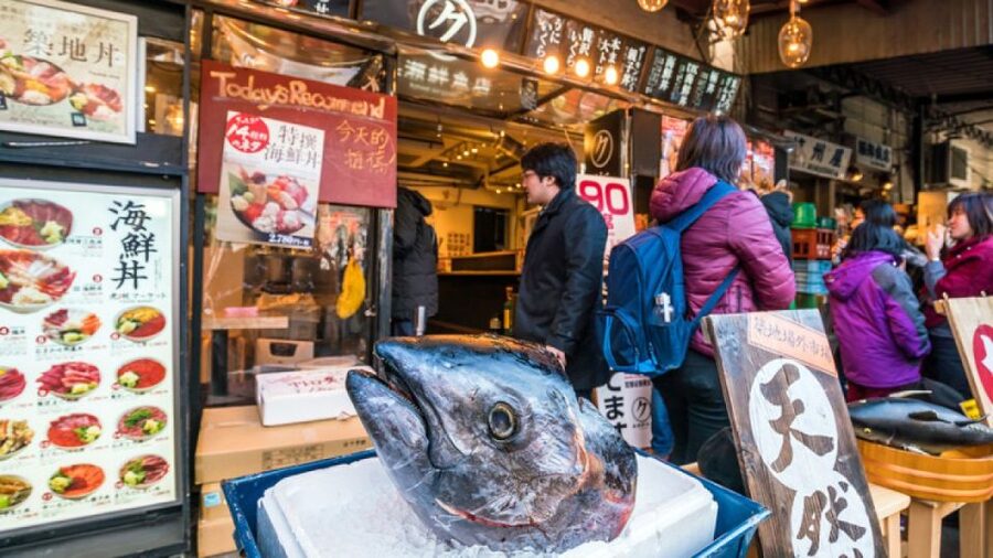 Tokyo Tsukiji Food & Culture Private Tour Licensed Guide - Toyosu Market and the modern fish trade