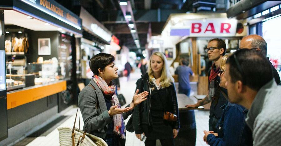 Toulouse: Victor Hugo Market Guided Food Tour with Tastings - Pastries and baguette: starting with the basics
