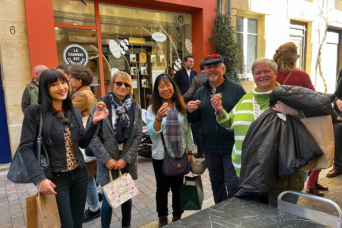 Traditional Gourmet Food & Wine Tour in Bordeaux - Porte Dijeaux and Bordeaux’s layers of history