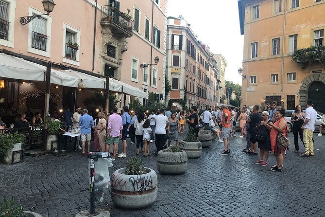 Trastevere Like a Local Food Tour with 7+ Food Tastings & Wines - The food: Roman classics, not a formal tasting menu