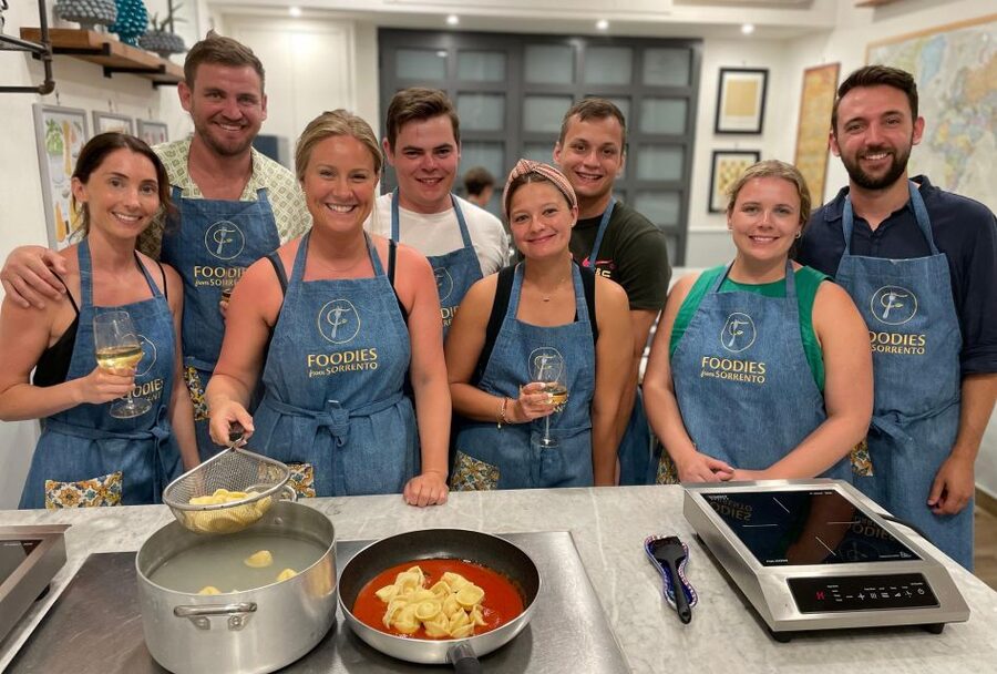 Trastevere Pasta Masterclass with Foodies from Rome - The Rome and Sorrento location needs checking