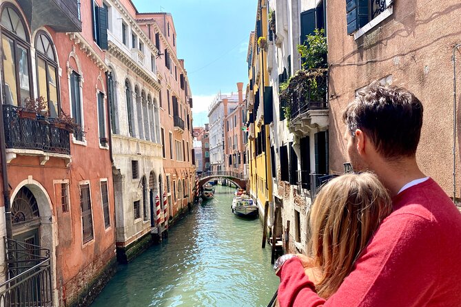 Venice Street Food Tour with Local Guide with Local Food Market Visit - What the food stops are really like