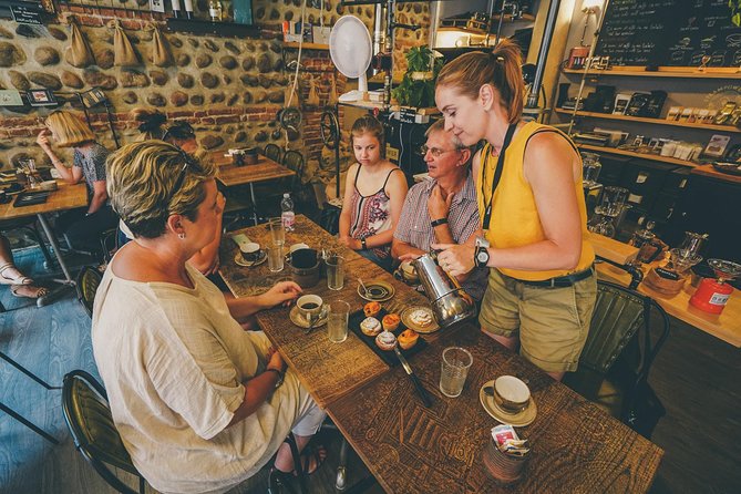 Verona All in one: Food Walking Tour, Lunch & Wine - The guides make the difference
