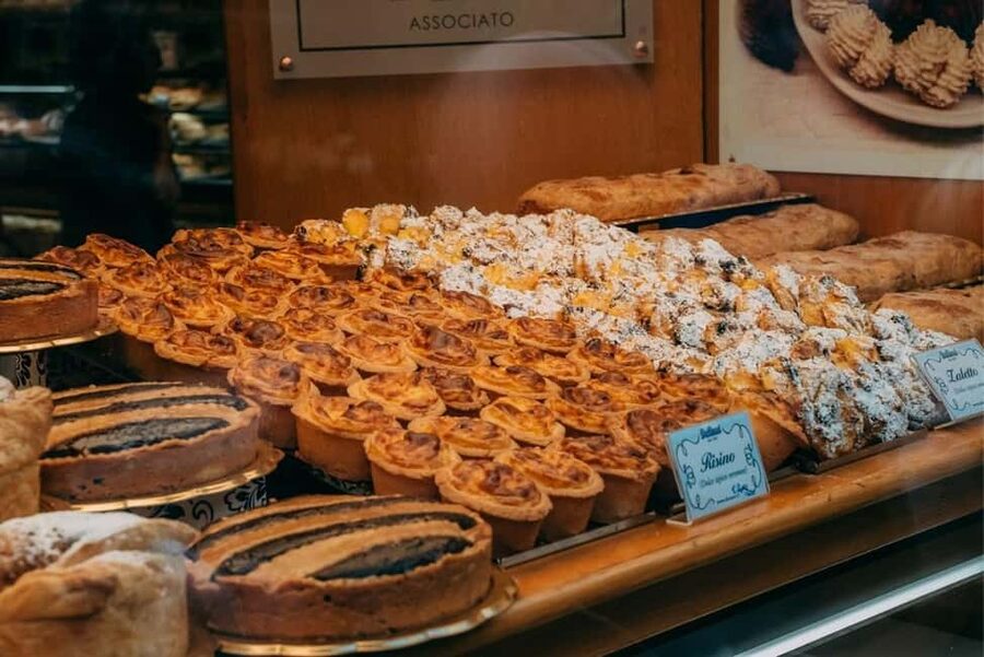 Verona: Food and Wine Tasting Walking Tour - Walking, weather, and practical limits