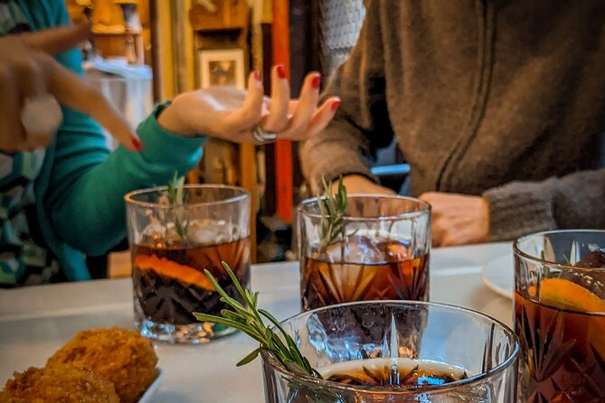 Vidavivida Wine Journey Food and Culture Tour in Barcelona - What nine tapas and seven drinks mean in practice