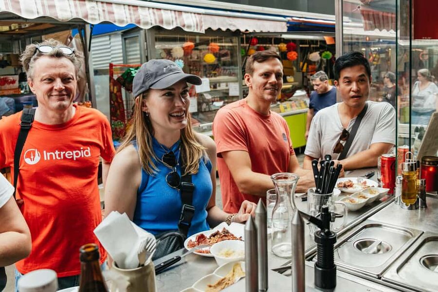 Vienna: Guided Foodie Walking Tour with Tastings and Coffee - Key points at a glance