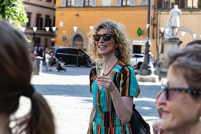 Winner 2025 Florence Sunset Food & Wine Tour by Eating Europe - Piazza Santo Spirito and the first Prosecco